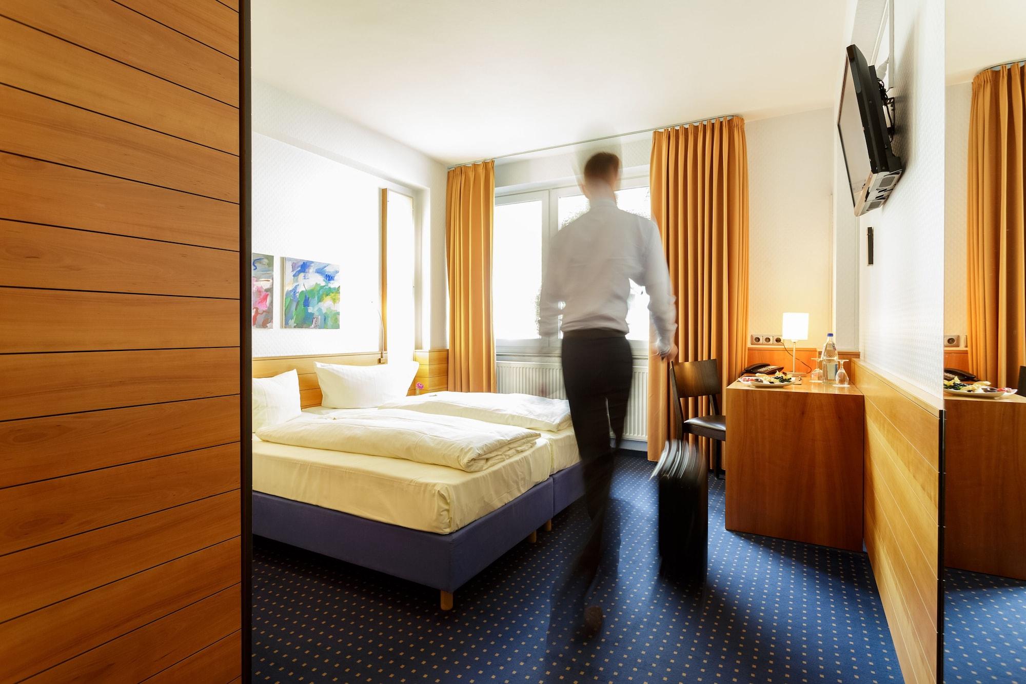 Messehotel Koeln-Deutz Exterior photo